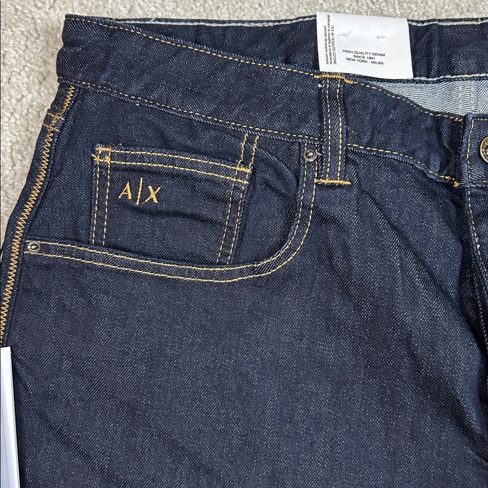 Armani Exchange Loose Tapered Jeans NWT - Picture 6 of 8